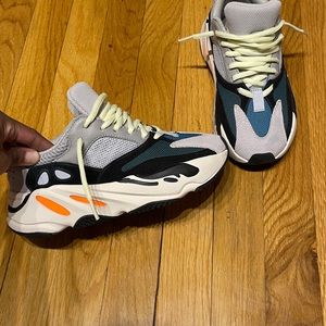 Yeezy Boost 700 Wave Runner